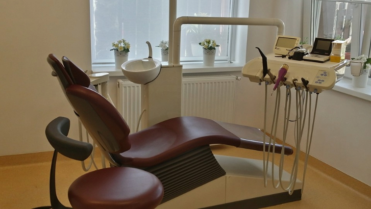 Cabinet Topaz Dental Group